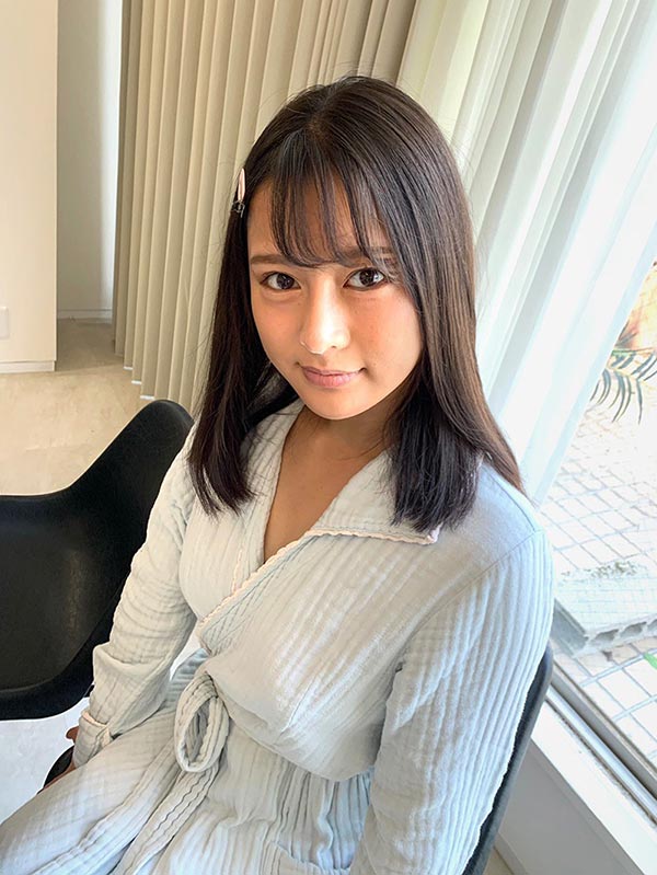 神木サラ(神木沙罗,Kamiki-Sara)作品FLNS-247介绍及封面预览