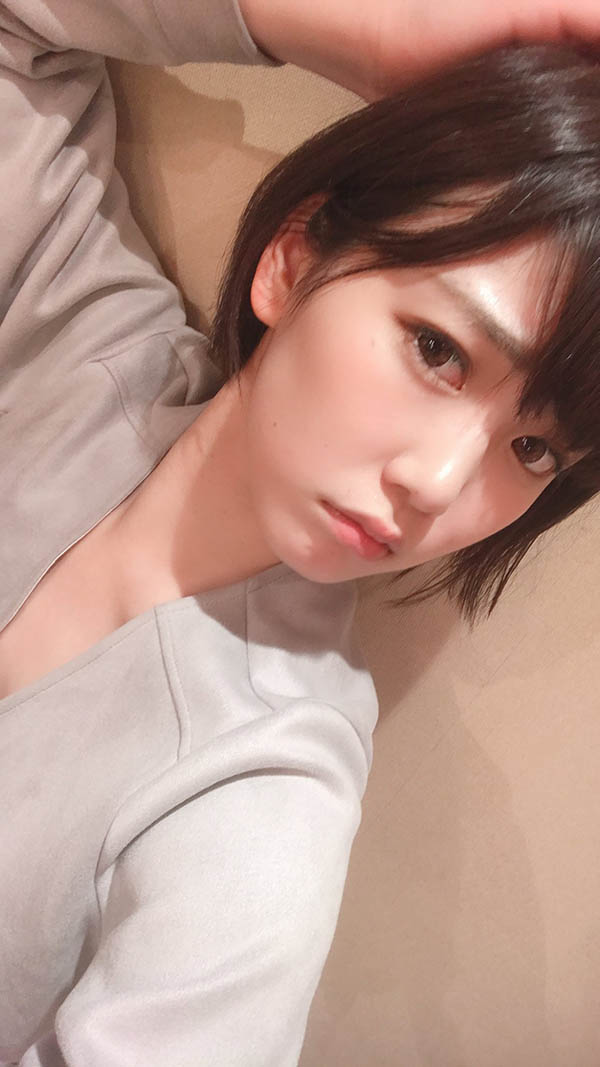 儿玉玲奈(児玉れな)出道作品番号及封面,児玉れな个人简介