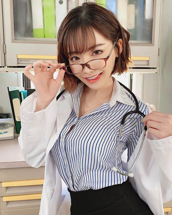 深田えいみ(深田咏美,Fukada-Eimi)作品GENM-033介绍及封面预览