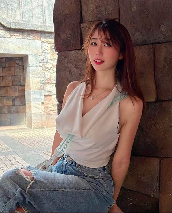 筿田あゆみ（筿田步美）个人资料及经典作品推荐预览