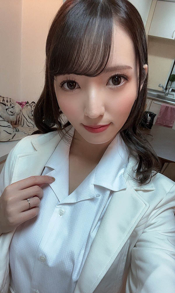 甜心奶姬《小花暖》精选品番作品推荐介绍及预览-三图集