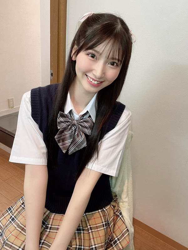 美女主播《香椎花乃》精选品番作品推荐介绍及预览-三图集