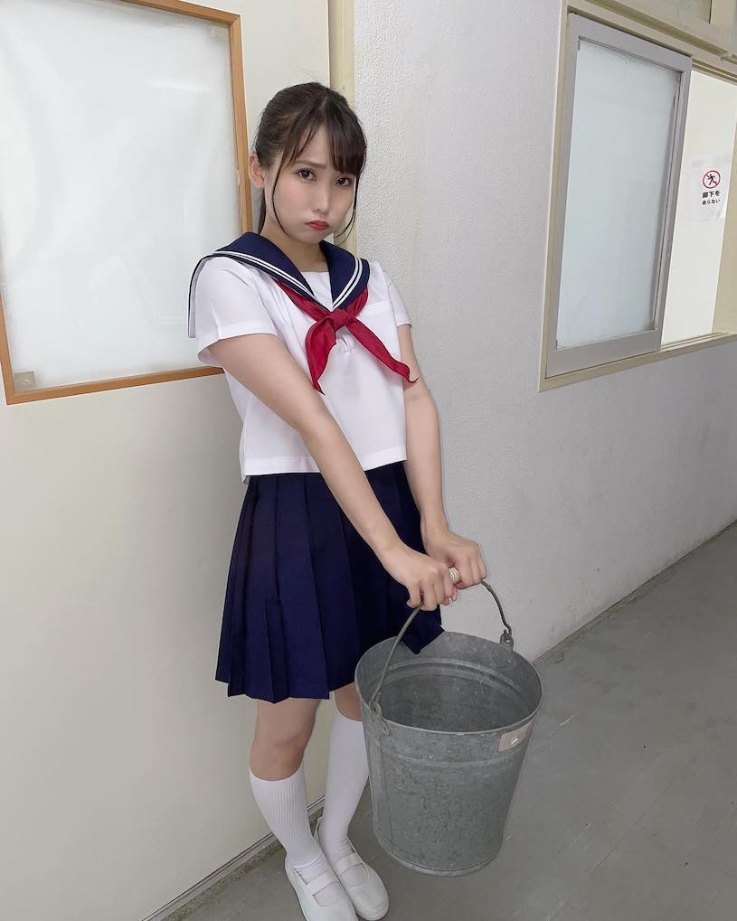 从地下偶像转战AV的小只马《枢木葵》精选作品推荐介绍及封面预览