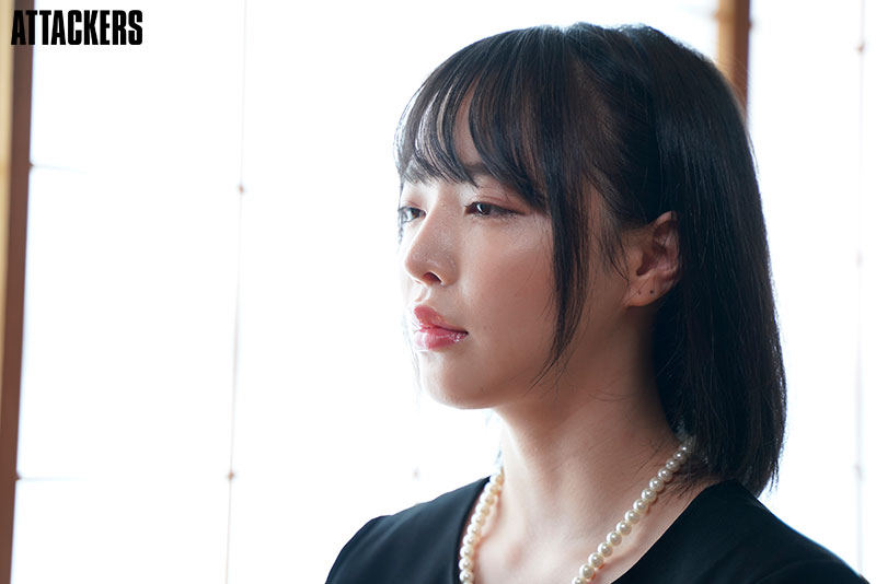 三宮つばき(三宫椿,Sannomiya-Tsubak)作品ADN-517介绍及封面预览