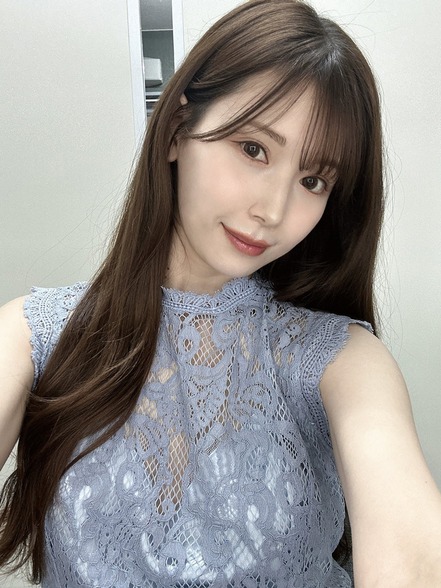 明里つむぎ(明里䌷)最新品番作品IPZZ-250介绍及预览-三图集