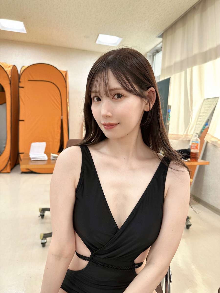 明里つむぎ(明里䌷)最新品番作品JUQ-688介绍及预览-三图集