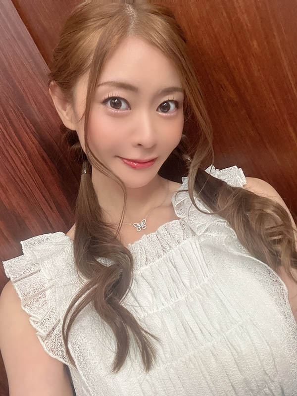 「葵百合香」最新品番作品DASS-431介绍及预览-三图集