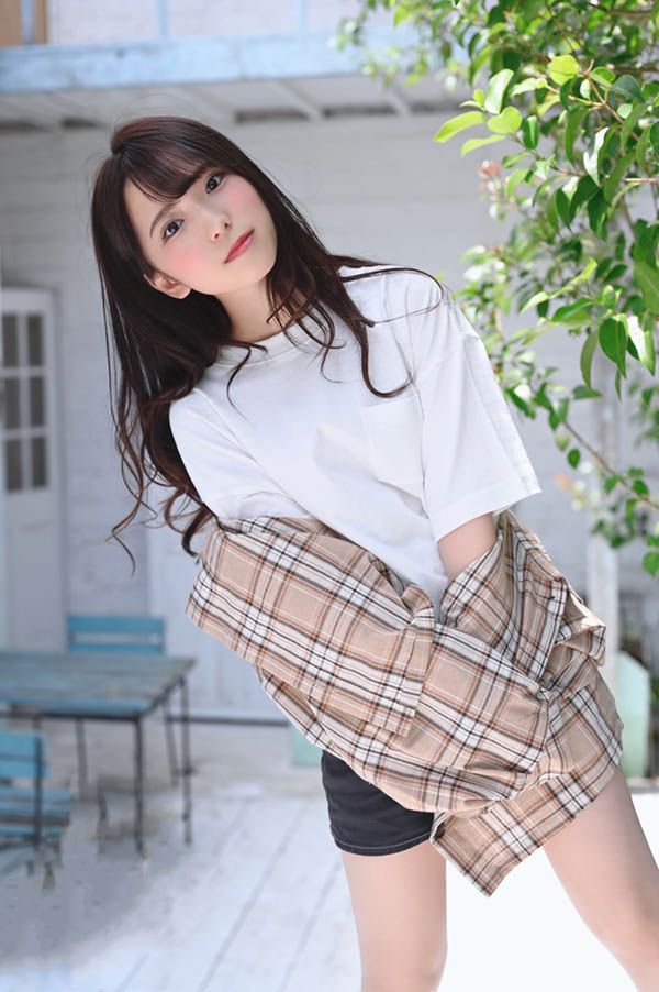 穿上JK制服最好看的AV女优《天音唯》精选品番作品推荐介绍及预览-三图集