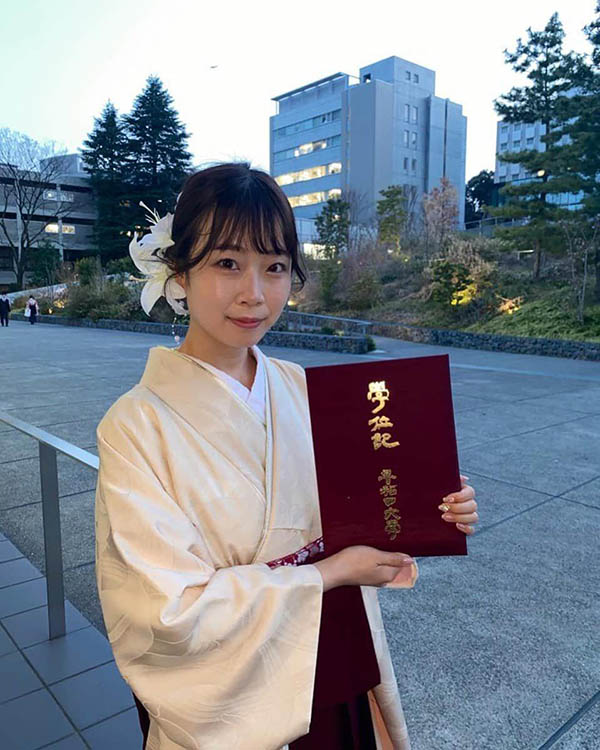 早稻田高材生《渡边真绪》精选作品推荐介绍及封面预览