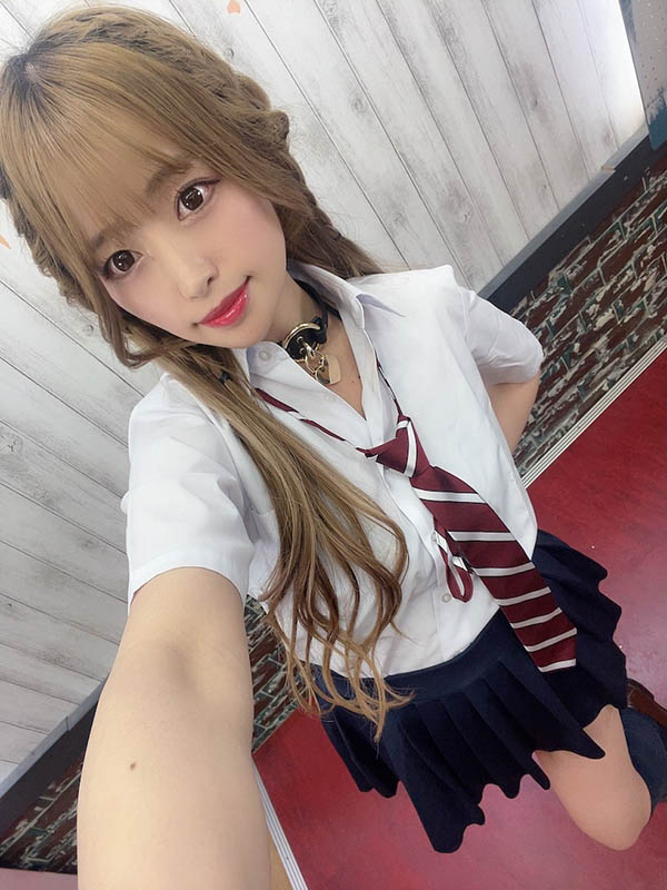 椿りか (椿莉香)最新品番作品MILK-243介绍及预览-三图集